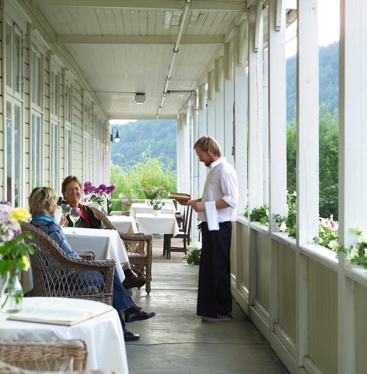 Visnes Hotel Stryn Kültér fotó
